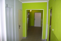 pohled od vstupu